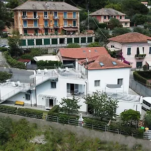 Bed & Breakfast 4u Parcheggio Interno, Chiavari