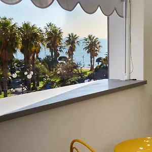 Attico Fronte Mare Residenza Matilde Apartment